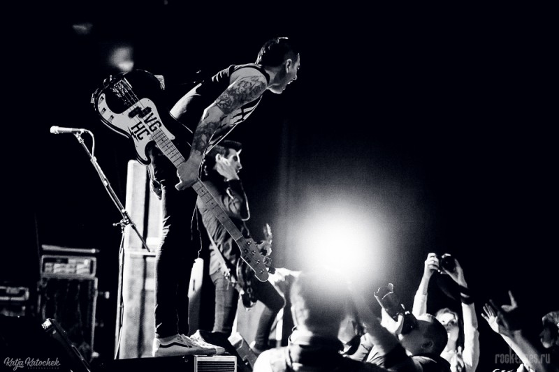Совместный концерт Saint Asonia и Anti-Flag в Главклубе